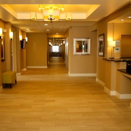 Holiday Inn Express & Suites Marion Northeast By Ihg Екстер'єр фото