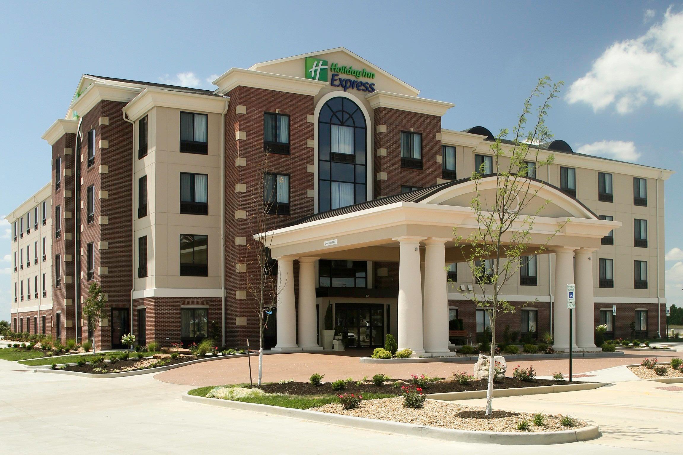 Holiday Inn Express & Suites Marion Northeast By Ihg Екстер'єр фото