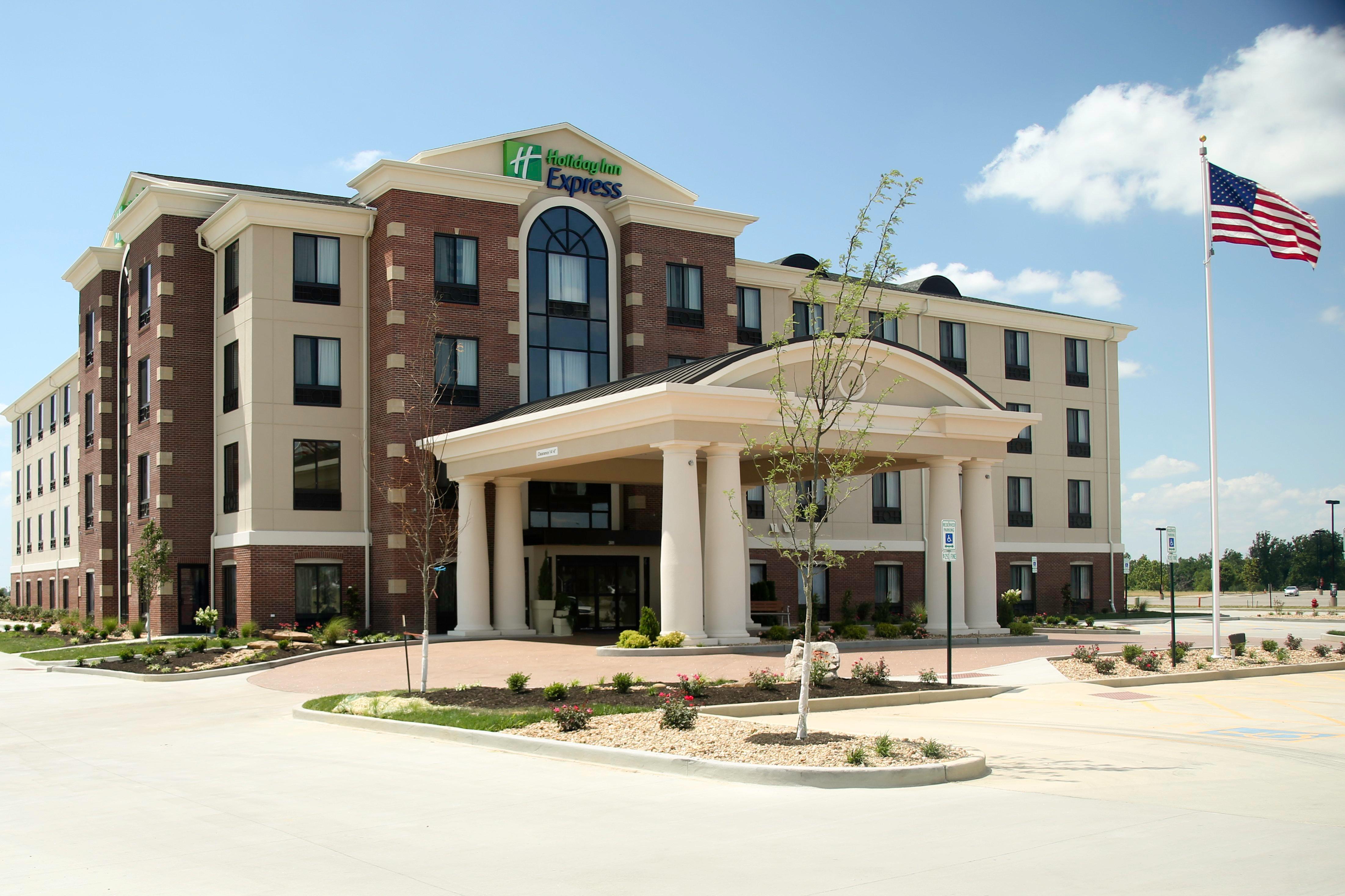 Holiday Inn Express & Suites Marion Northeast By Ihg Екстер'єр фото