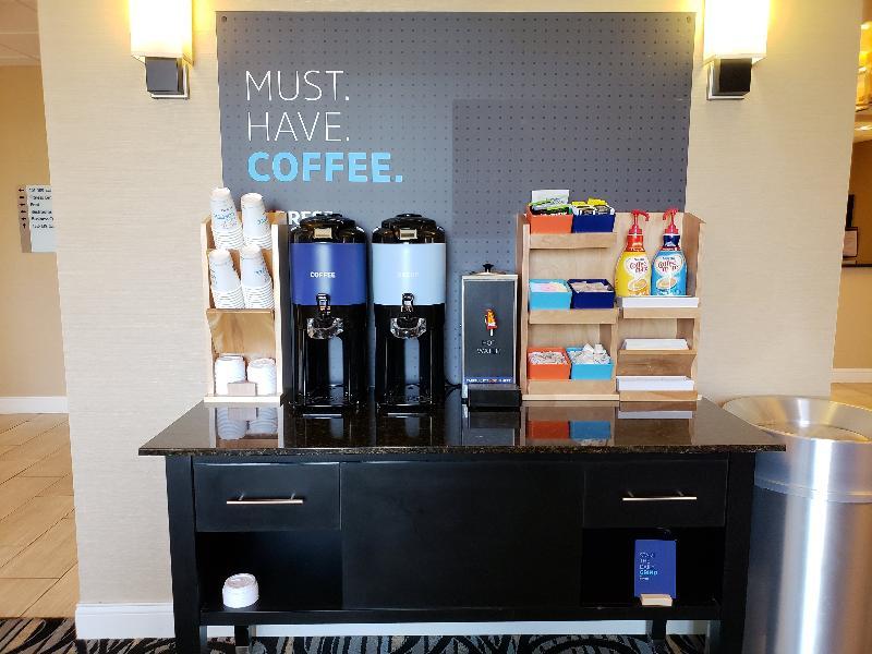 Holiday Inn Express & Suites Marion Northeast By Ihg Екстер'єр фото